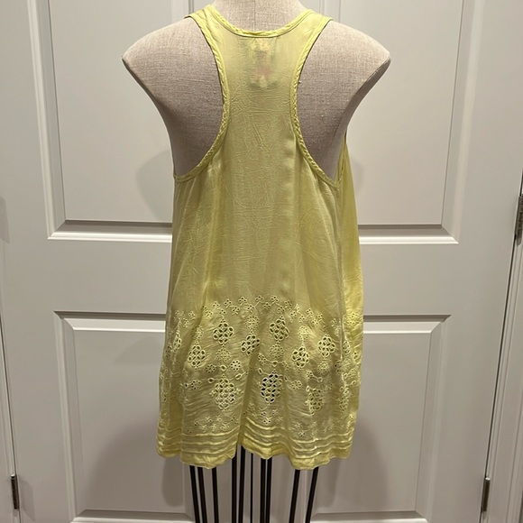 Johnny Was embroidered  racer back top sz Med - Picture 2 of 5